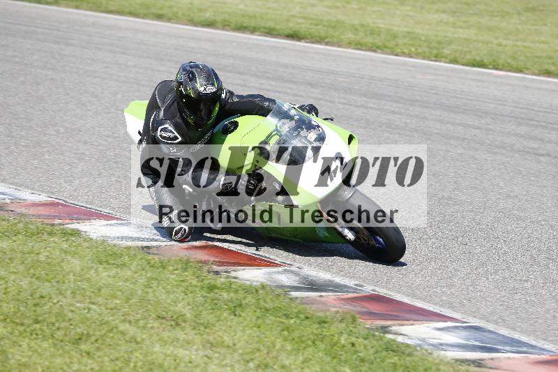 Archiv-2025/12 30.04.2025 Speer Racing ADR/Classic/72